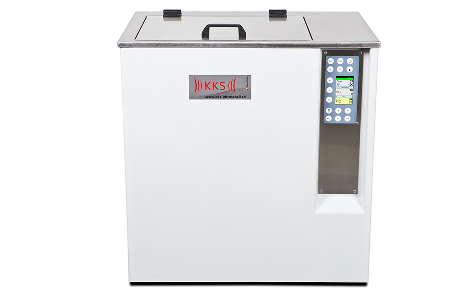 Standard version of a POLY Line ultrasonic tank for ultrasonic cleaning or industrial cleaning.