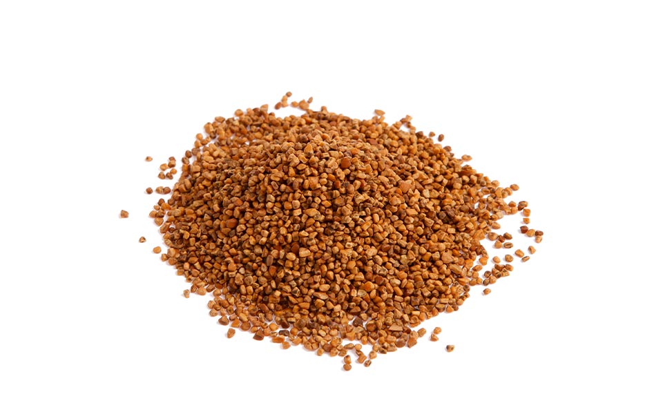 Brown, small abrasive particles as used by KKS for mass finishing of medical products